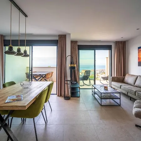Luxury House With Jacuzzi And Wellness Centre, Hus 16 Málaga