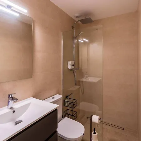 Luxury House With Jacuzzi And Wellness Centre, Hus 16 *